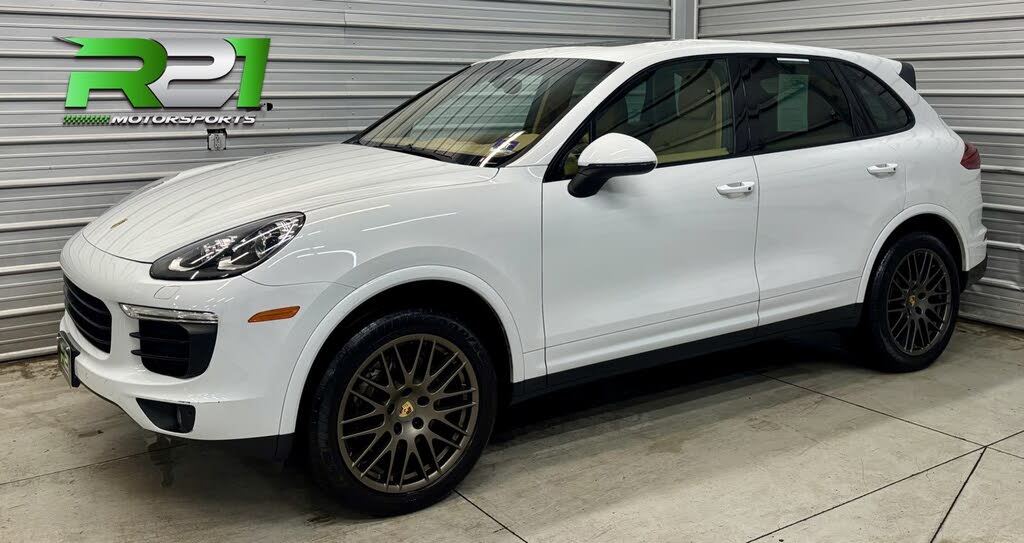2017 Porsche Cayenne Platinum Edition AWD