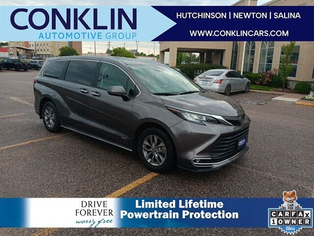 2021 Toyota Sienna XLE 7-Passenger FWD