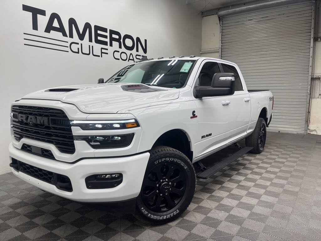 2026 RAM 3500 Laramie Crew Cab 4WD