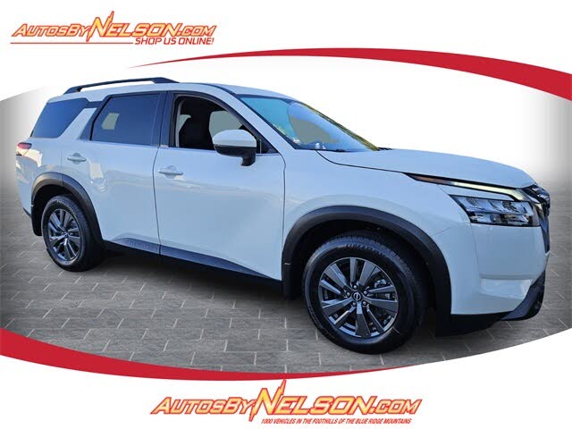2022 Nissan Pathfinder SV 4WD