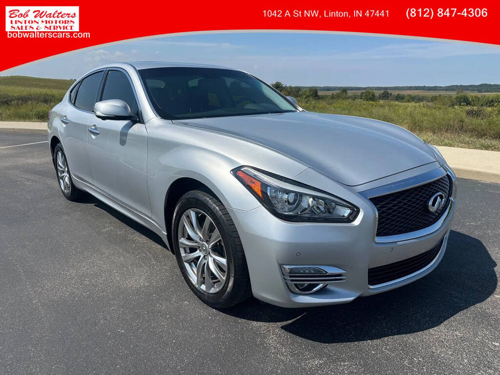 2015 INFINITI Q70 3.7 AWD