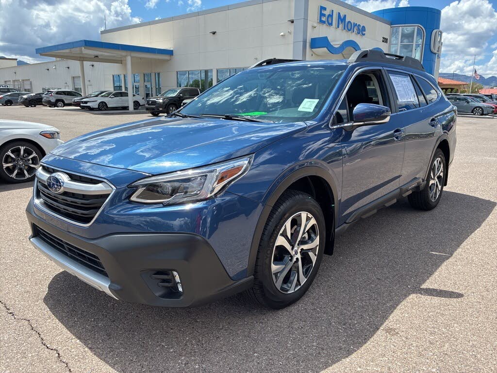 2022 Subaru Outback Limited Crossover AWD