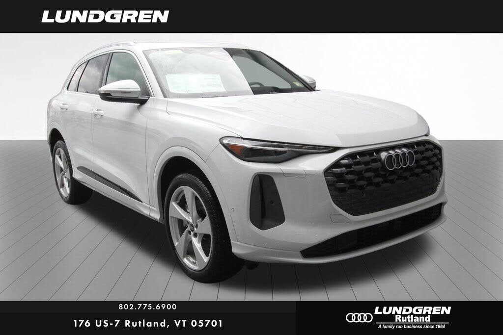 2025 Audi Q5 quattro Premium Plus 40 TFSI