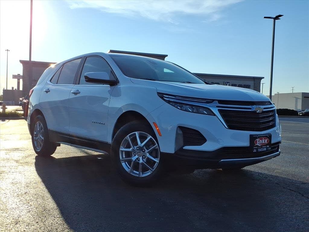 2023 Chevrolet Equinox LT AWD with 1LT