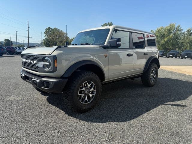 2025 Ford Bronco Badlands 4-Door 4WD