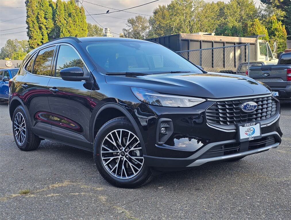 2025 Ford Escape Hybrid Plug-in FWD