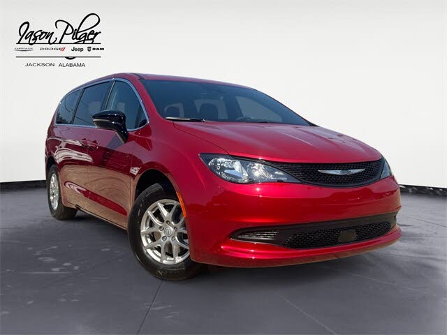 2026 Chrysler Voyager LX FWD