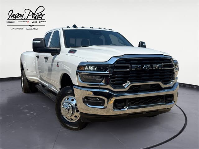 2026 RAM 3500 Tradesman Crew Cab LB DRW 4WD