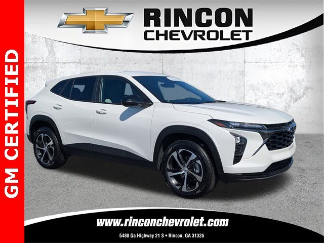 2025 Chevrolet Trax RS with 1RS FWD