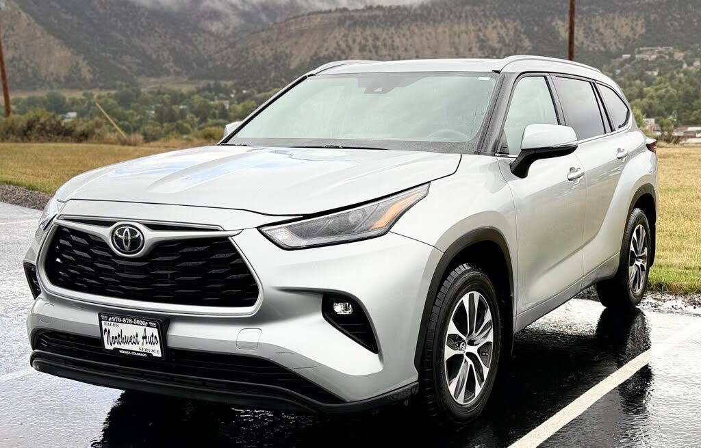 2024 Toyota Highlander XLE AWD