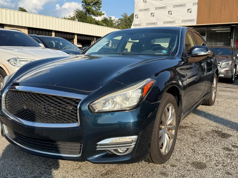 2015 INFINITI Q70 3.7 AWD
