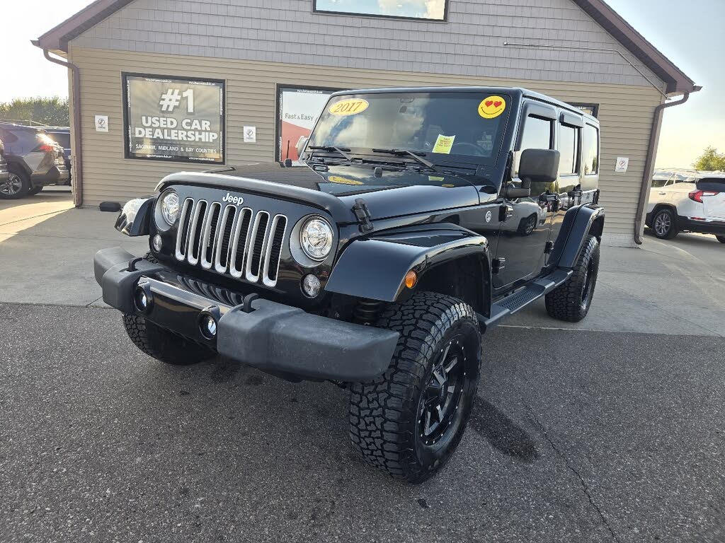 2017 Jeep Wrangler Unlimited Sahara 4WD