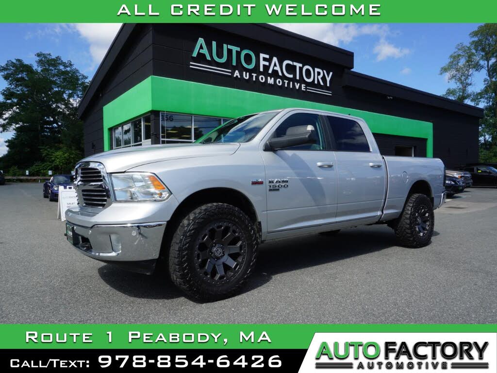 2019 RAM 1500 Classic Lone Star Crew Cab 4WD