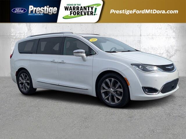 2019 Chrysler Pacifica Limited FWD