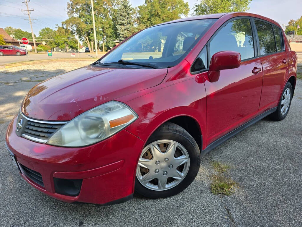 2009 Nissan Versa S 1.8