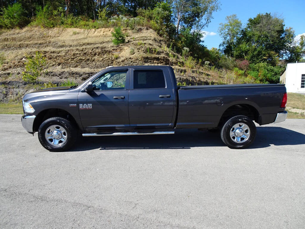 2017 RAM 2500 Tradesman Crew Cab LB 4WD