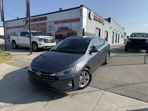 Hyundai Elantra Limited FWD