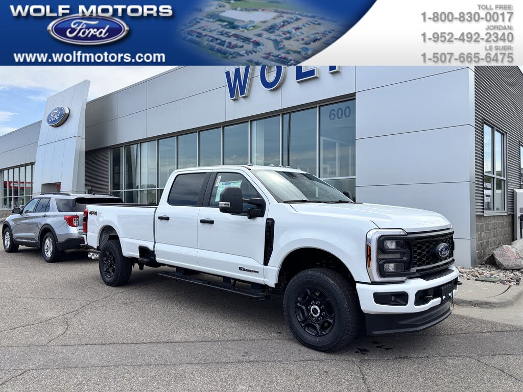 2026 Ford F-350 Super Duty XL Crew Cab 4WD