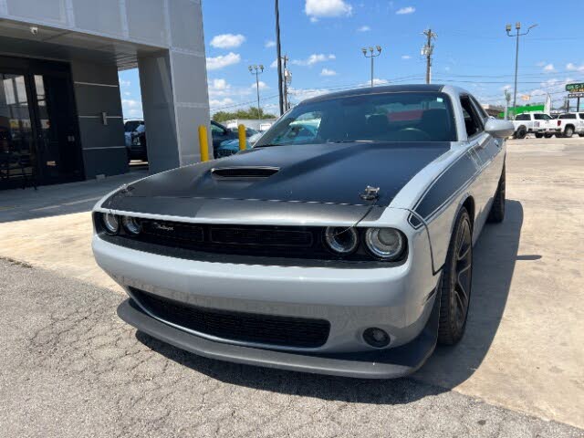 2022 Dodge Challenger R/T RWD