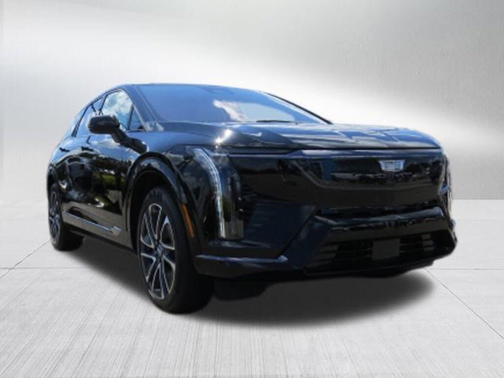 2025 Cadillac OPTIQ Sport 2 AWD