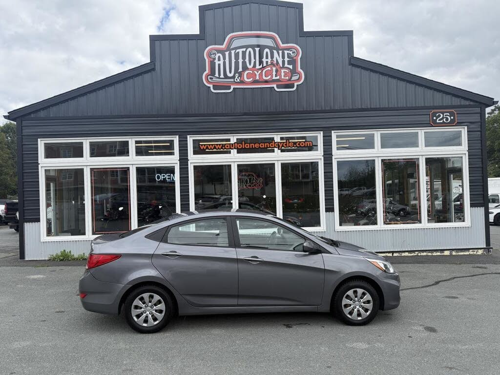 2017 Hyundai Accent L Sedan FWD