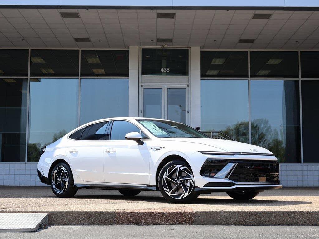 2026 Hyundai Sonata SEL Sport FWD
