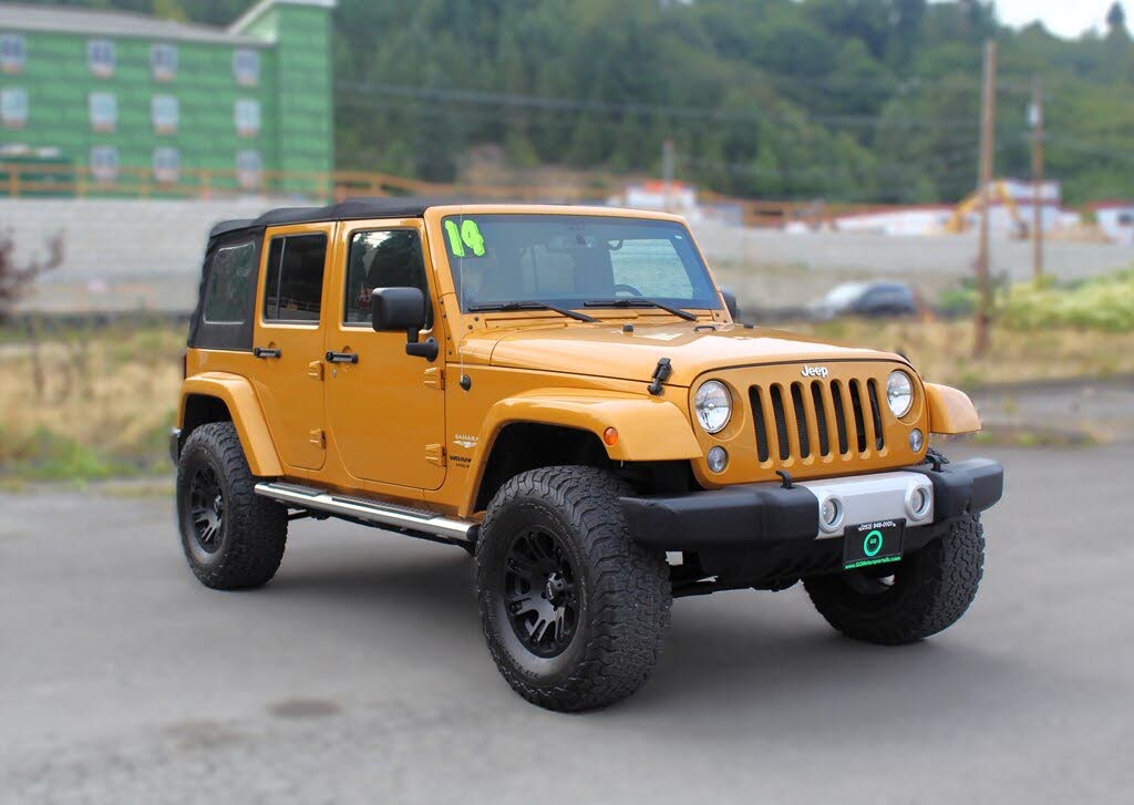 2014 Jeep Wrangler Unlimited Sahara 4WD