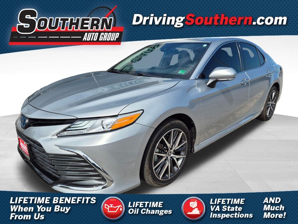 2023 Toyota Camry Hybrid XLE FWD