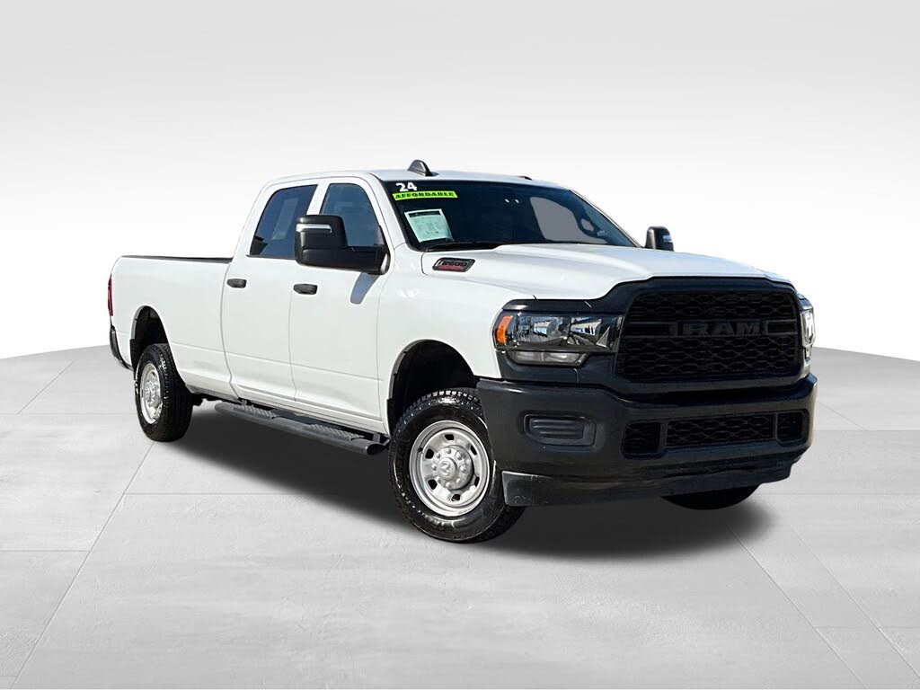 2024 RAM 2500 Tradesman Crew Cab LB 4WD