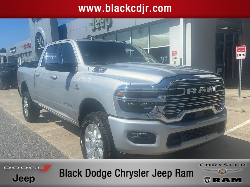 2026 RAM 2500 Laramie Crew Cab 4WD
