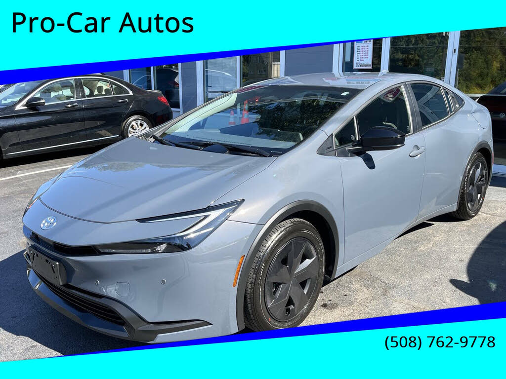 2025 Toyota Prius Nightshade FWD