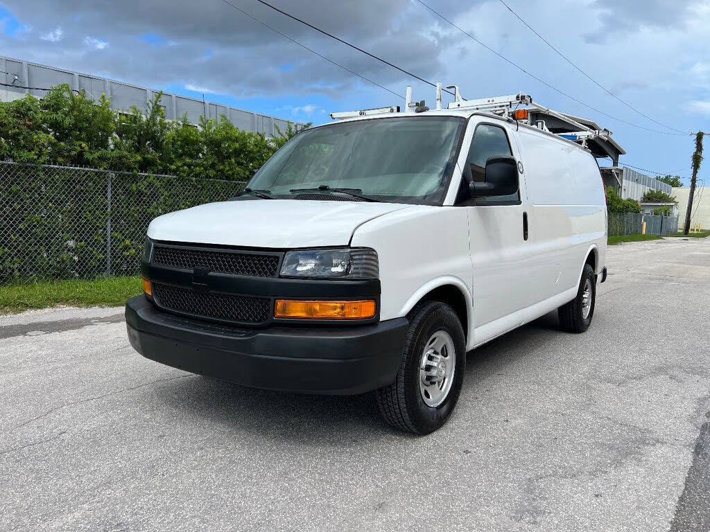 2018 Chevrolet Express Cargo 2500 RWD