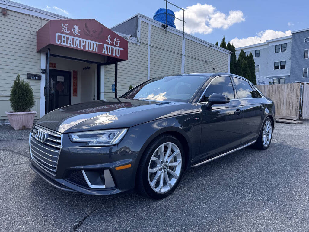 2019 Audi A4 quattro Premium Plus 45 TFSI