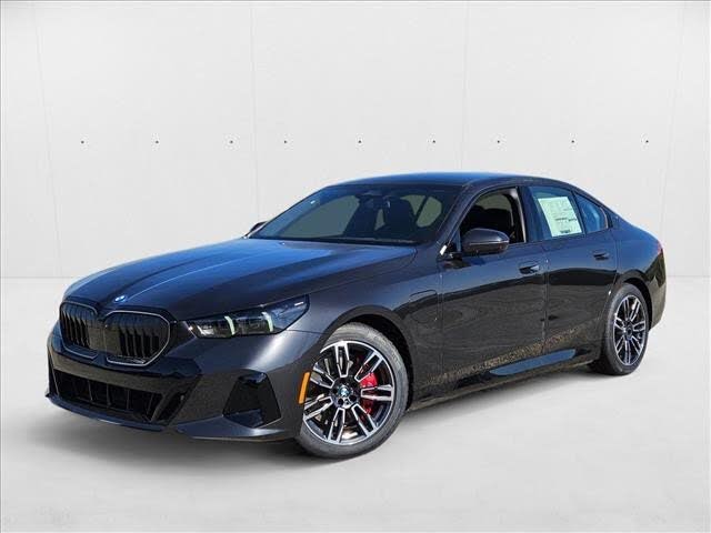 2026 BMW 5 Series 550e xDrive