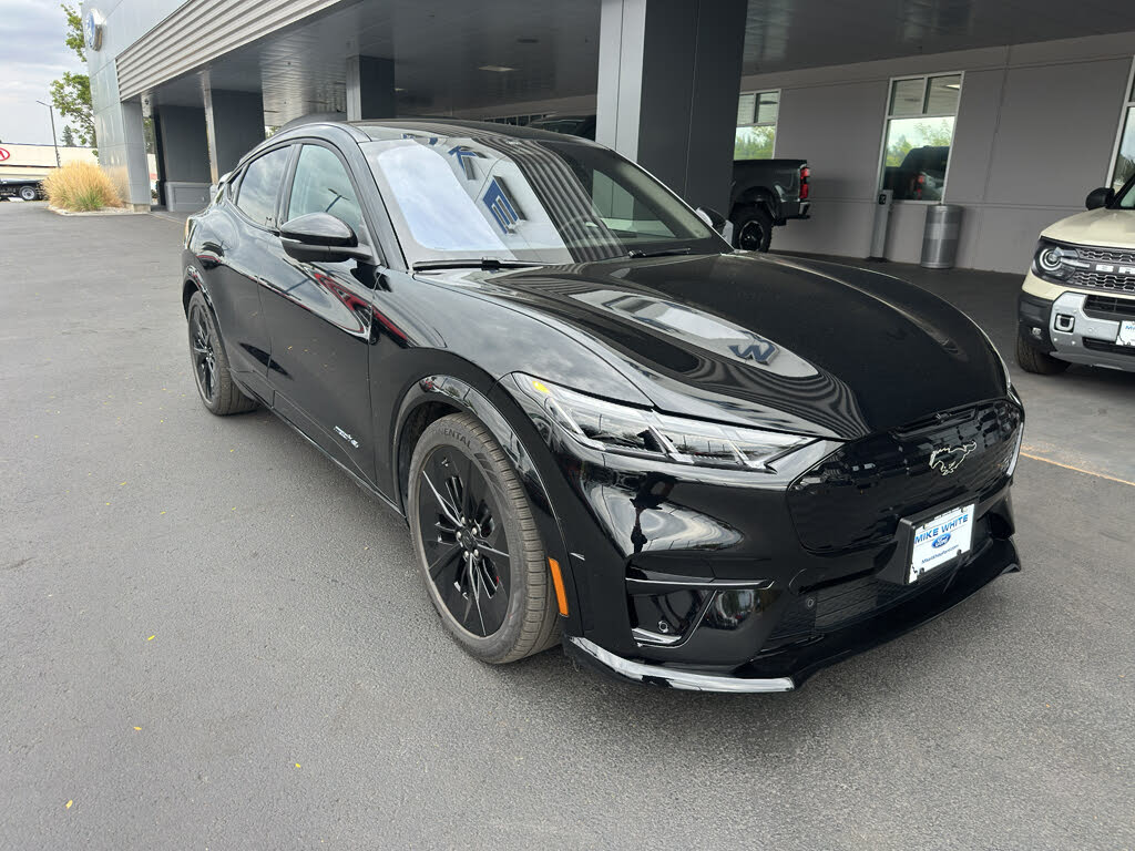 2025 Ford Mustang Mach-E GT AWD