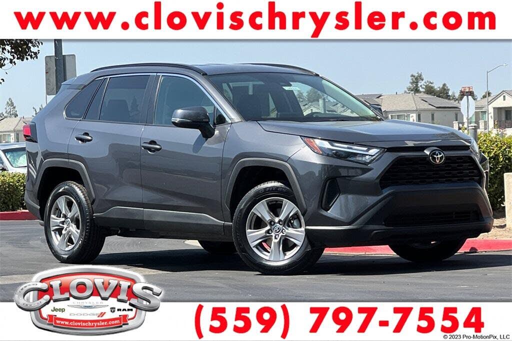 2024 Toyota RAV4 XLE FWD