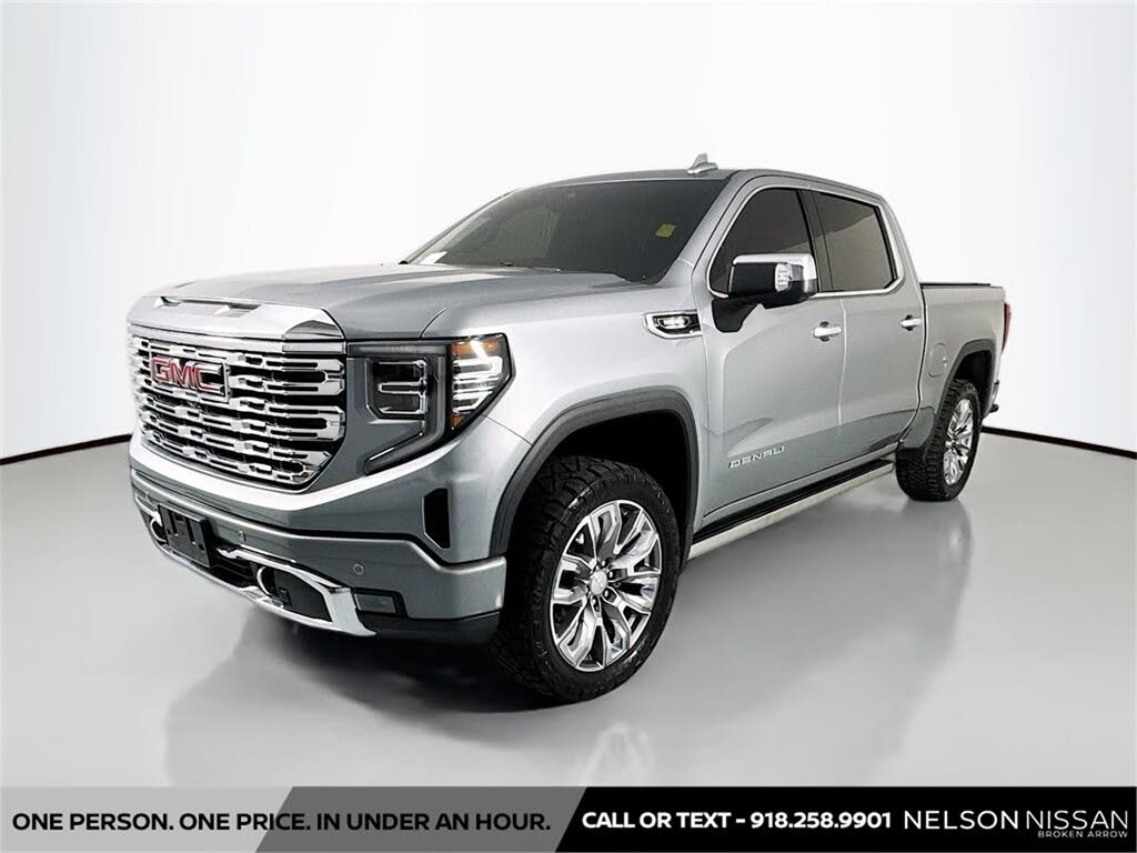 2023 GMC Sierra 1500 Denali Crew Cab 4WD