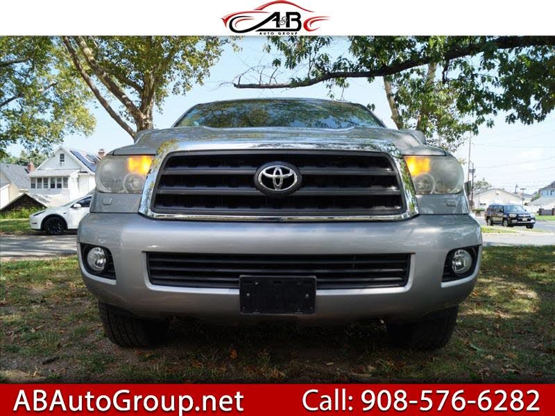 2008 Toyota Sequoia SR5 5.7L 4WD