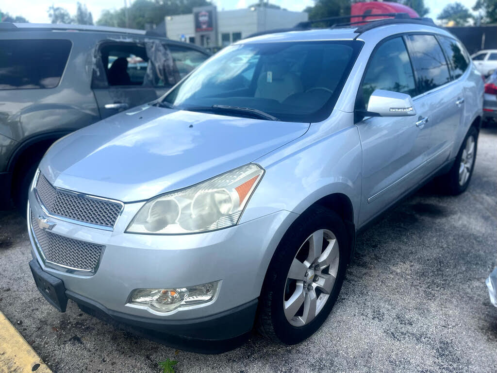 2010 Chevrolet Traverse LTZ AWD