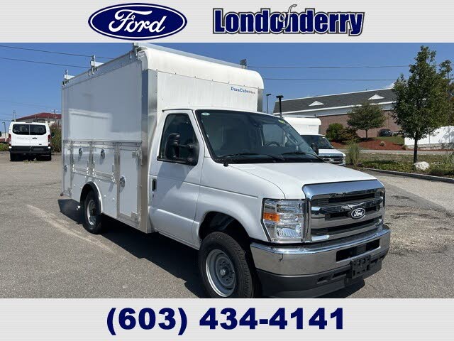 2026 Ford E-Series Chassis E-350 SD Cutaway 138 RWD