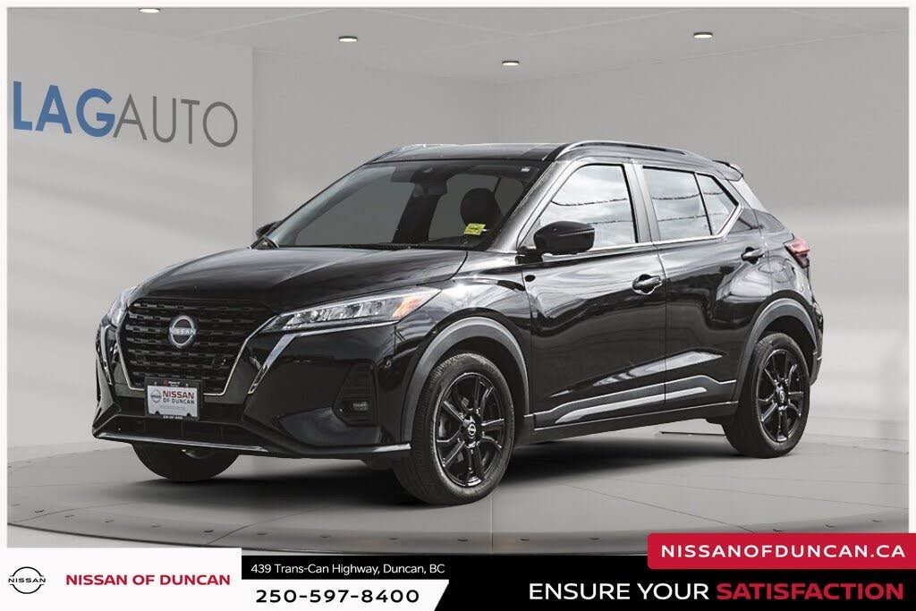 2023 Nissan Kicks SR FWD