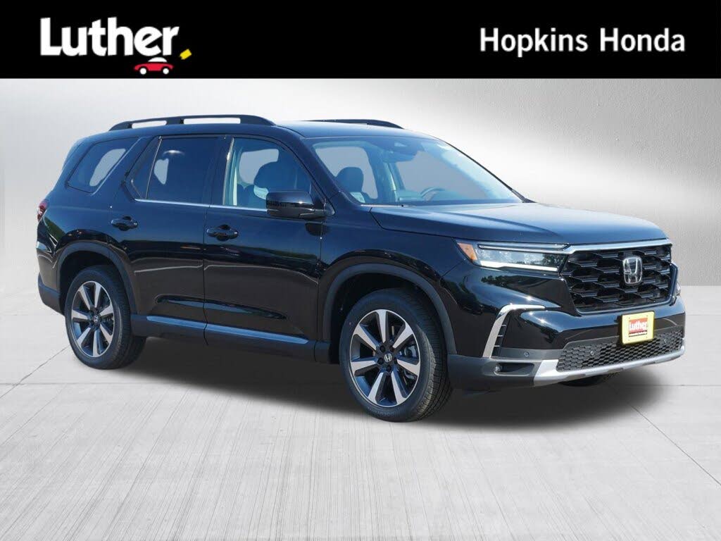 2025 Honda Pilot Touring AWD