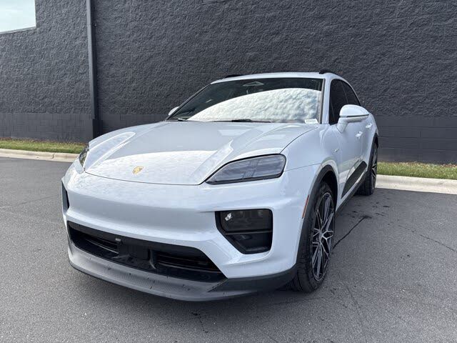 2024 Porsche Macan AWD