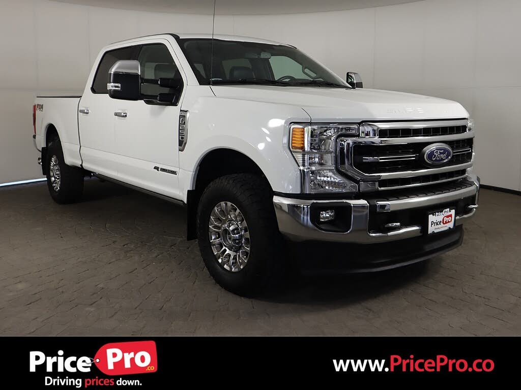 2020 Ford F-250 Super Duty Lariat Crew Cab 4WD