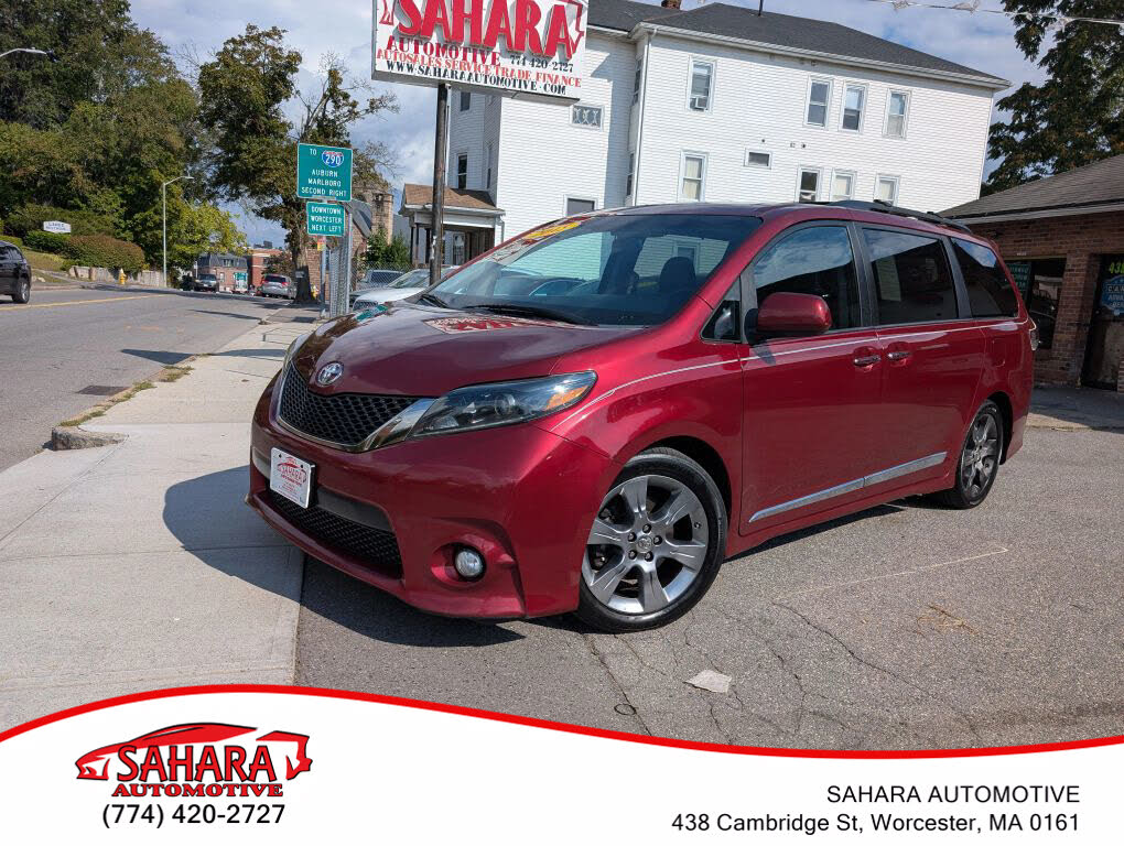 2015 Toyota Sienna SE 8-Passenger