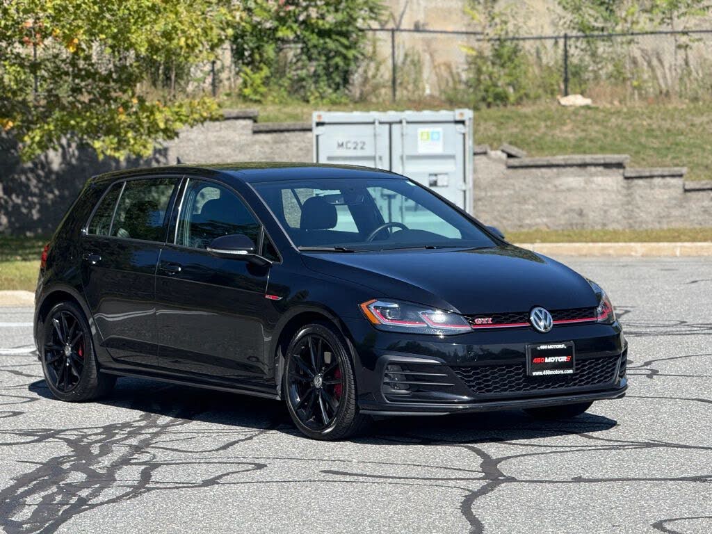 2021 Volkswagen Golf GTI 2.0T SE FWD