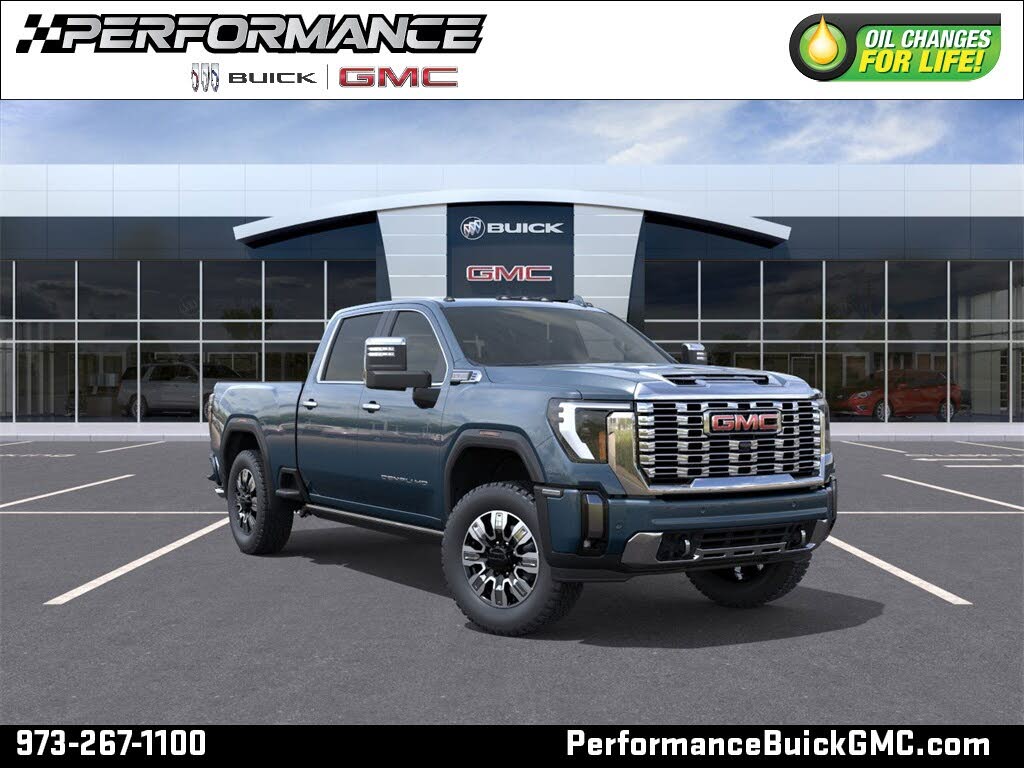 2026 GMC Sierra 2500HD Denali Crew Cab 4WD