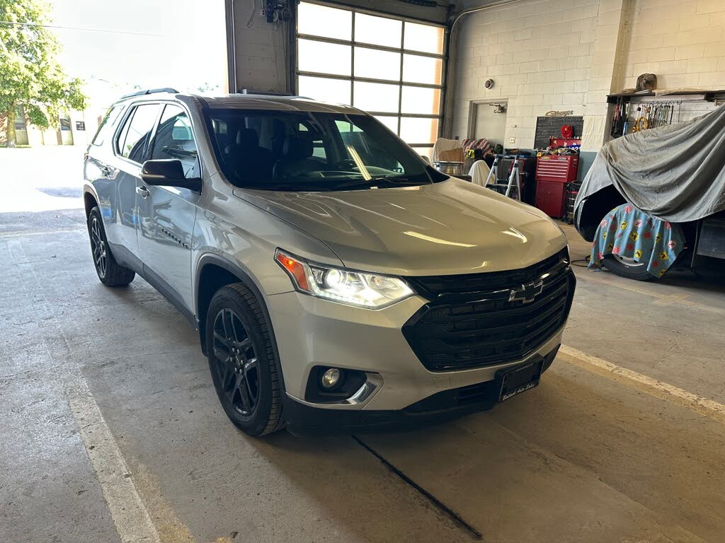 2021 Chevrolet Traverse LT Leather AWD