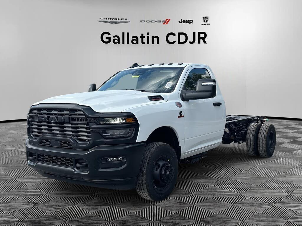2026 RAM 3500 Chassis Tradesman Regular Cab LB DRW 4WD