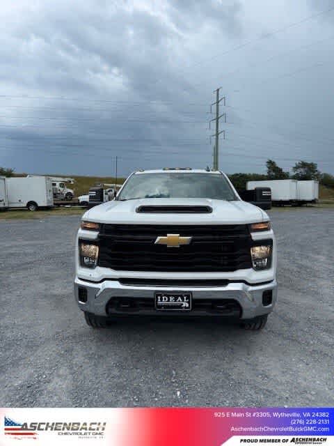 2025 Chevrolet Silverado 2500HD Work Truck Double Cab LB RWD